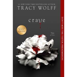 Crave: An Epic Dark Academia Vampire Romance of Forbidden Love -- Tracy Wolff